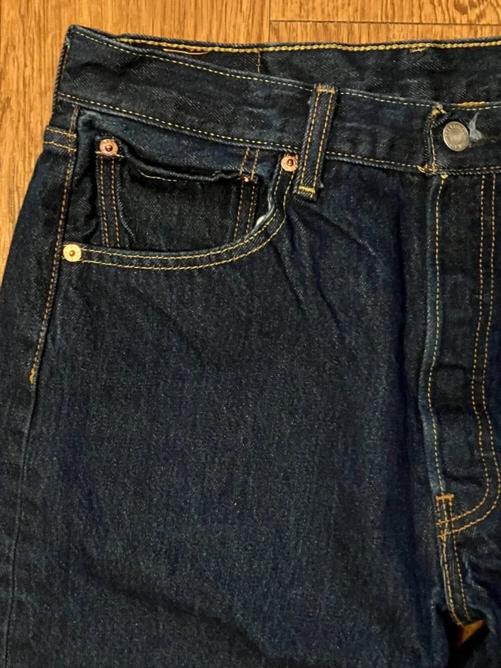 Levis 501 Shrink To Fit Raw Denim Jeans Mens 34x36 Measures 32x33 Rigid Indigo